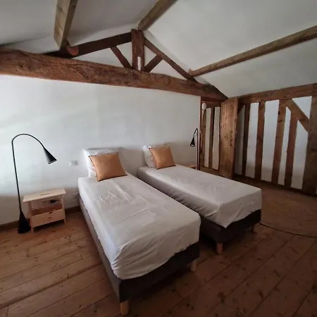 Дом отдыха Les Maisons De La Baguette Uza