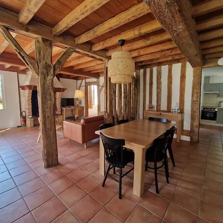 Les Maisons De La Baguette *