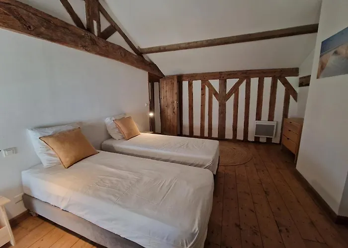 Les Maisons De La Baguette