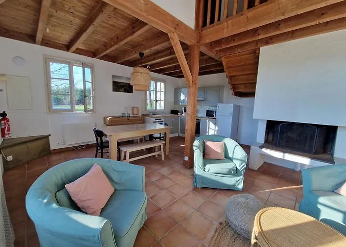 Les Maisons De La Baguette Дом отдыха *