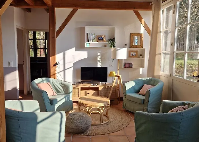 Les Maisons De La Baguette * Uza