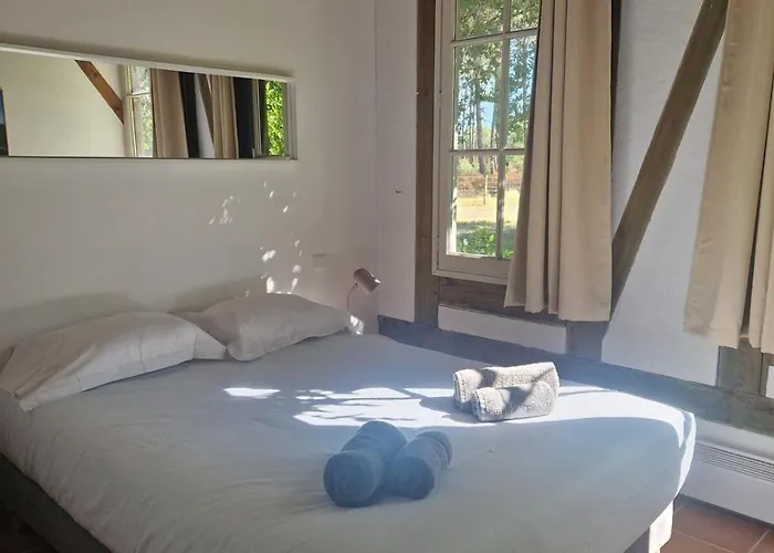 Les Maisons De La Baguette Дом отдыха Uza